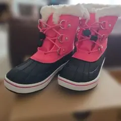 D.T. Hawkins ファー付きブーツ ピンク