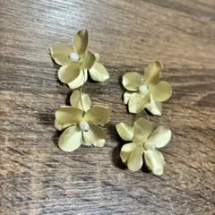 ゴールド ピアス ウェディングアクセサリー 花