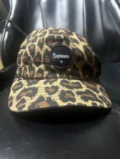 Supreme キャップ レオパード柄 - メルカリ
