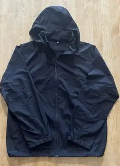 UNIQLO UVカットポケッタブルパーカー