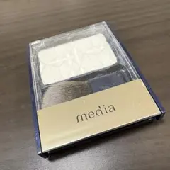 桃様専用＊media ブライトアップチークS WT-01 ホワイト系のサムネイル
