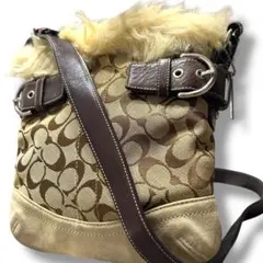 COACH コーチ シグネチャー ショルダーバッグ　8K55 ファー 斜め掛け