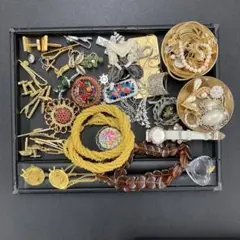 ゴールド ビンテージ アクセサリー セット 整理品 金製不明 ヴィンテージ ジュエリーセット 整理品 金製不明 - メルカリ