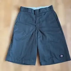DICKIES ハーフパンツ ダークグリーン サイズ30のサムネイル