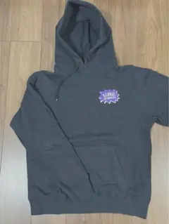 【美品】X-LARGE パーカー　Mサイズ