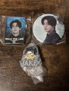 ENHYPEN ジェイク キーホルダー缶バッジ 3個セット カプセルトイ