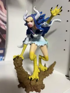 ワンピース　一番くじ　うるティ　フィギュア