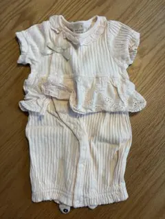 ベビーロンパース　薄ピンク　新生児