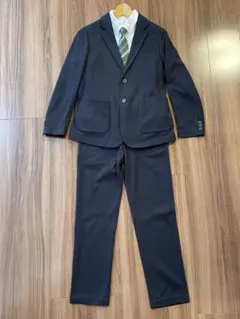 ユニクロ　男児150 スーツ　フォーマル　卒業式