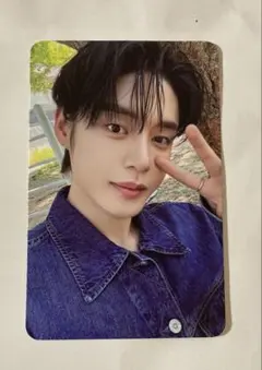 zb1 ゼベワン ジウン 封入トレカ