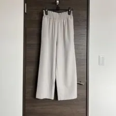 ライトグレー ワイドパンツ　URBAN RESEARCH