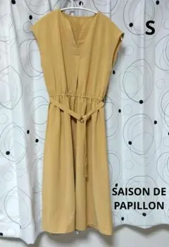 ●SAISON DE PAPILLON スキッパーカラーフレアワンピース　S●