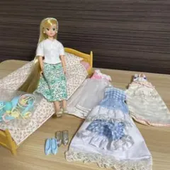 スーパーロングヘア　ティモテ　ジェニーちゃんベッド　お洋服セット