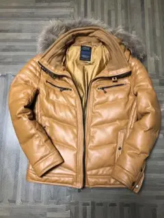 ダウンジャケット