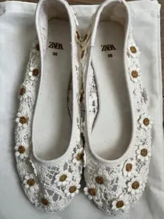 ZARA 花柄刺繍 フラットシューズ 36