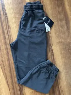 新品☆GU グレー M スウェットプルオンパンツ　ストレッチ　タグ付
