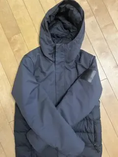 adidas ダウンジャケット