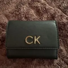 CK ブラックレザー 三つ折り財布