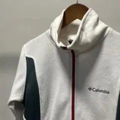 Columbia コロンビア　フリース　フルジップ　ホワイト　ロゴ　ワンポイント