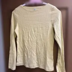 ユニクロ　UNIQLO 黄色　長袖トップス