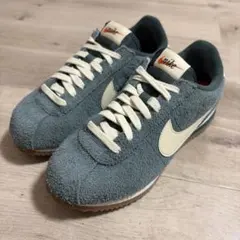 Item thumbnail for item 55aa3037-75a8-4bb2-9478-137ac1c4ee00