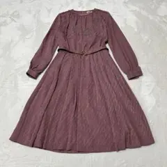 美品✨レトロワンピース　くすみピンク　花刺繍　バックル付きベルト　完備品　9号