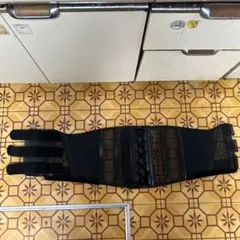 腰痛コルセット