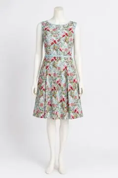 極美品 TOCCA 花柄フレアワンピース 4 水色 膝丈 - メルカリ