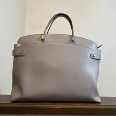 フルラ AGATA グレー