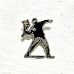 Banksy 花束を投げる男　ゴールド　wcp Banksy 花束を投げる男 ゴールド wcp バンクシーの世界（その15