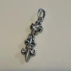 シルバー フルール・ド・リス キーホルダー シルバー フルール・ド・リス キーホルダー シルバー フルール
