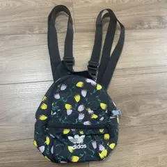【美品！】adidas Originals ミニバックパック 花柄のサムネイル