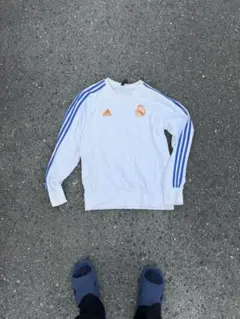 アディダスxレアルマドリード スウェット
