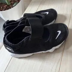 新品タグ付き ユナイテッドアローズ NIKE リフト サンダル キッズ 24cm