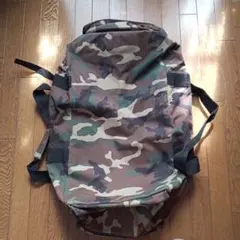 迷彩 バックパック