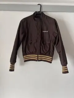 adidas ブラウン ジャンパー
