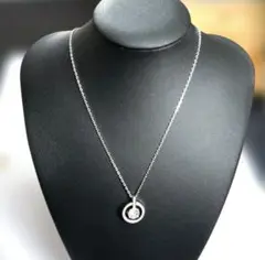 H*u様 スワロフスキー　ネックレス　クリスタル