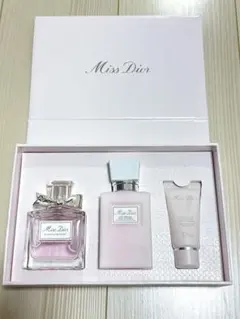 Dior ミスディオール ブルーミングブーケ 香水 ボディミルク ハンドクリームのサムネイル