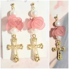 133　薔薇と十字架　アンティーク風　コットンパール風　ピアス　イヤリング