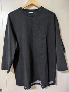GU　ジーユー　ブラック8分丈Tシャツ　サイズL