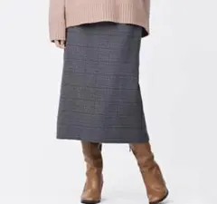 GU チェックナローミディスカート