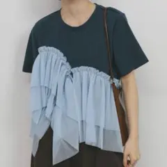 kbf アシメフリルカッティングTEE ネイビー　ブルーのサムネイル