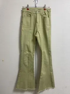 Item thumbnail for item 714a34b0-70ed-48bb-89e6-97a2b785598c