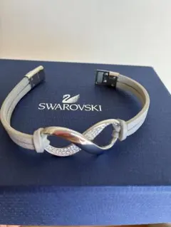 Swarovski 無限大モチーフ ブレスレット