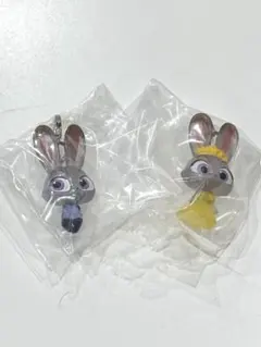 ズートピア2めじるしアクセサリー　ジュディ　A B セット