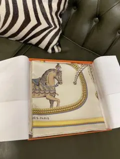 HERMES カレ90 Grand Apparat