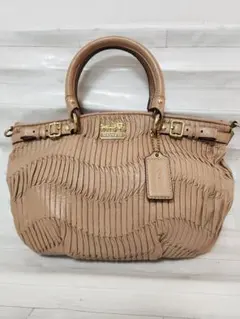 COACHマディソン ギャザー 馬車ロゴ ベージュ2Wayのサムネイル