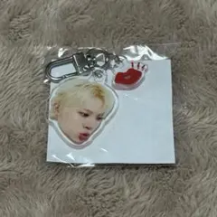 TREASURE PULUSE ON POPUP カプセルトイ ジョンファン