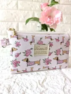 ダックス好きさん必見♡優しいピンクのミニポーチ☆小物入れ ハンドメイド☆Dカン付のサムネイル