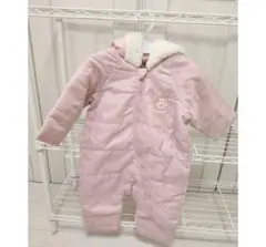 フード付きピンク全身スーツ